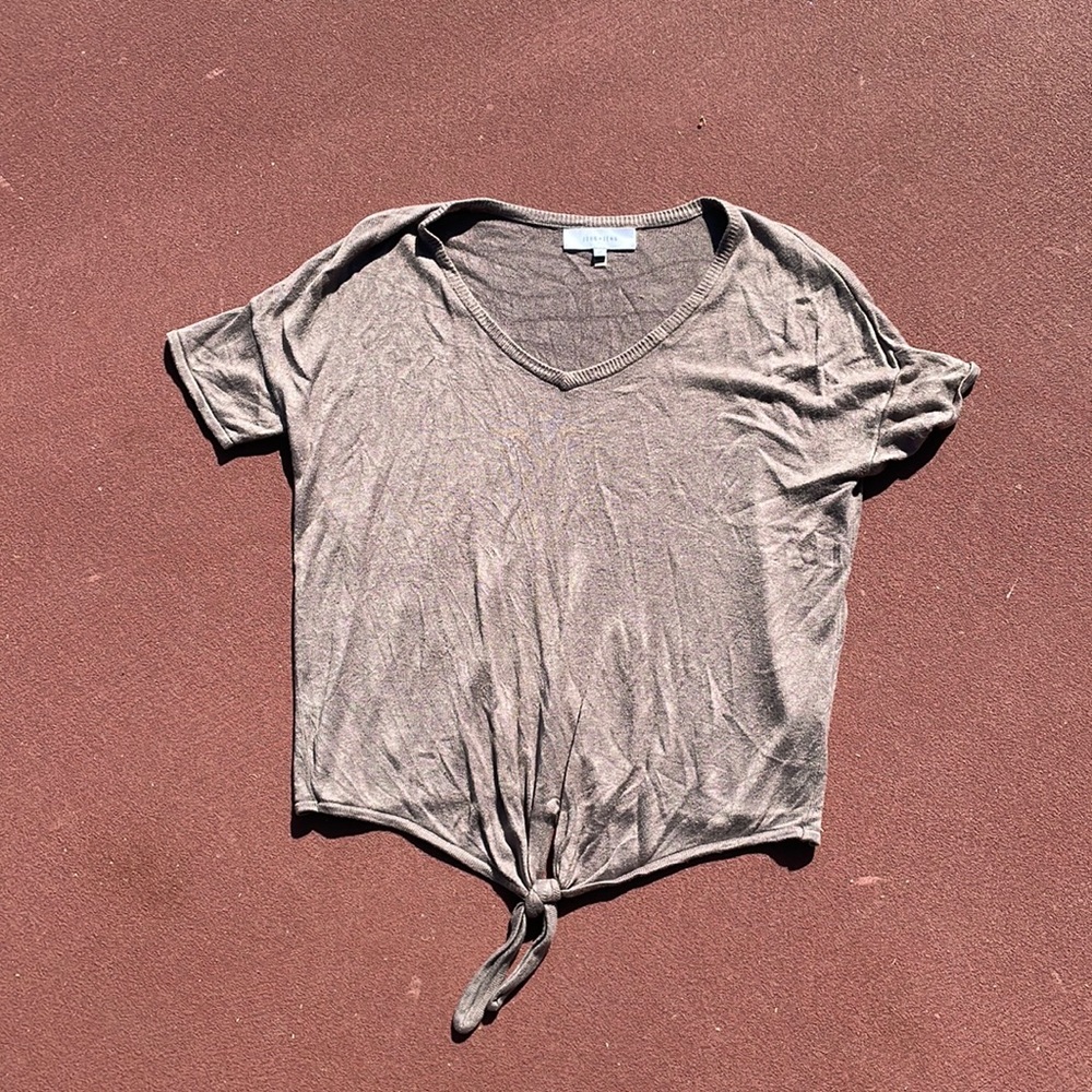 Women’s knit top